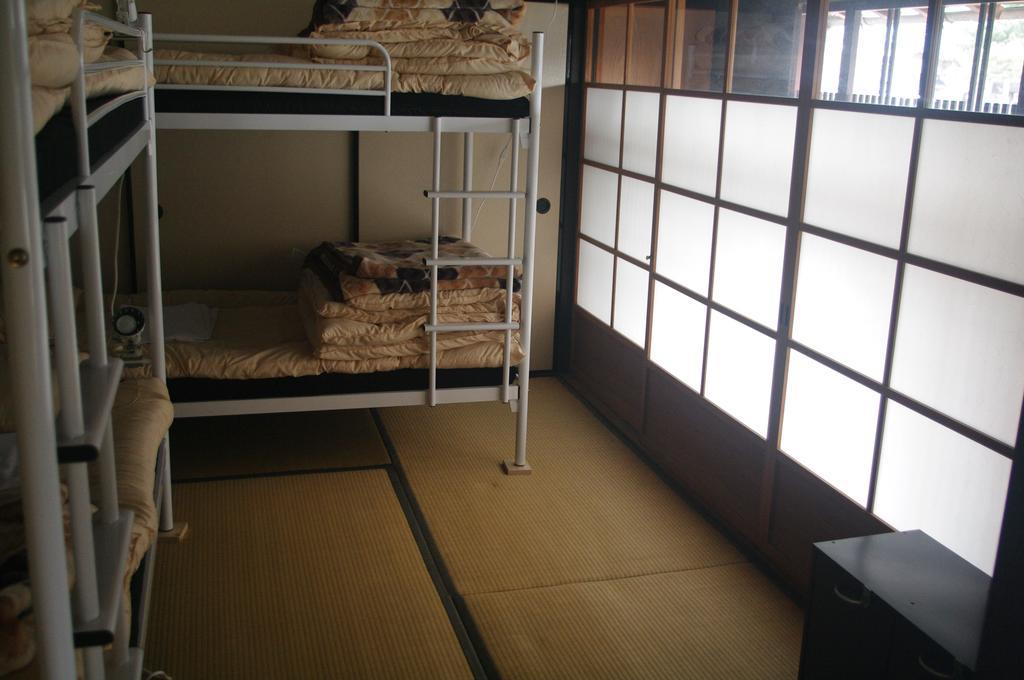 Kominka Guesthouse Hagi Akatsukiya Quarto foto